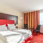 מלון Plaza וולס