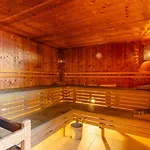 מלון Plaza וולס