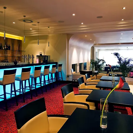 Western Plaza Ξενοδοχείο Βελς