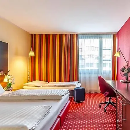 Plaza Hotel