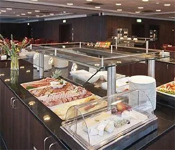 Отель Plaza 4*