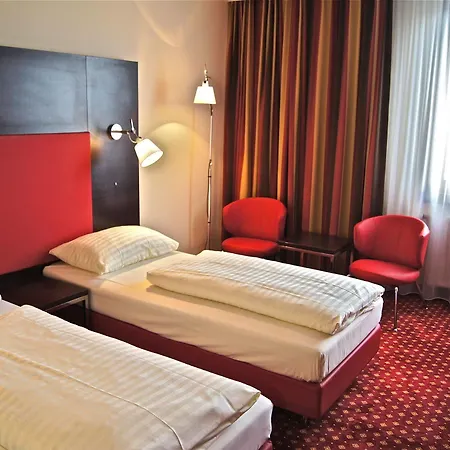Hotel Western Plaza